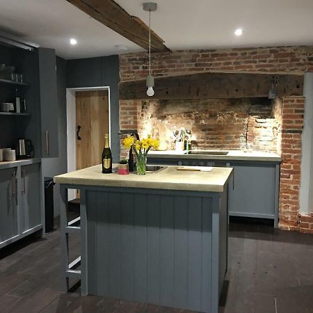 Апартаменты Square House Bildeston High Street Ипсвич Экстерьер фото